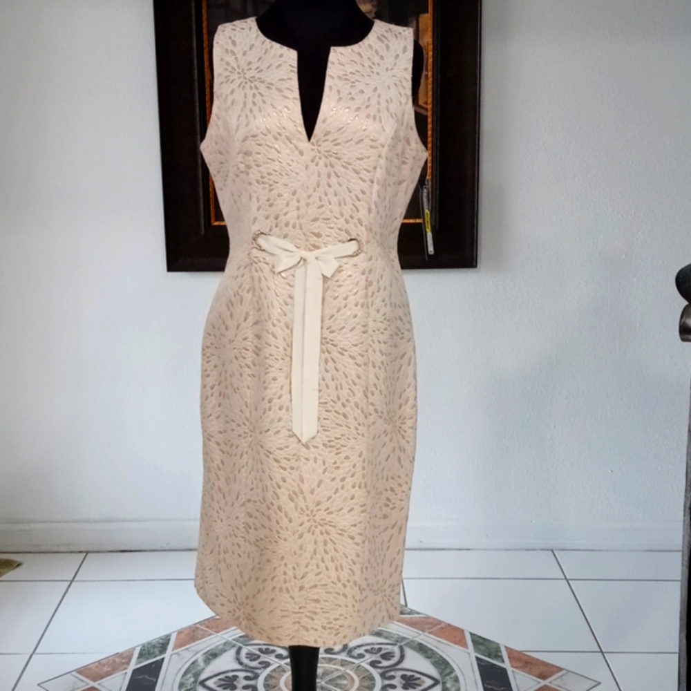 Jessica Howard color gold Missy's size 12